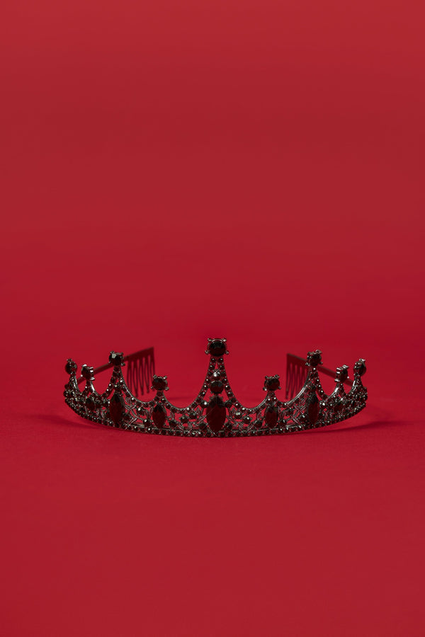 Siyah Kristal Süslemeli Taç