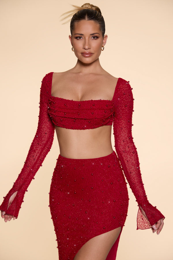 Kırmızı İşlemeli Dekolte Yaka Crop Top