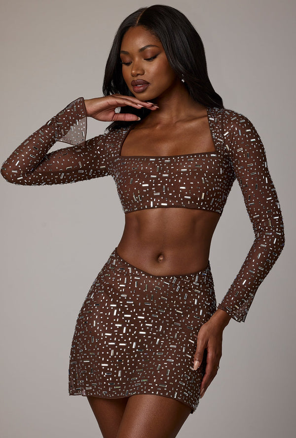 Derin Kakaolu Transparan İşlemeli Uzun Kollu Crop Top